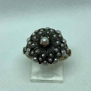 Vintage Ladies 10k Pearl High Cluster Ring